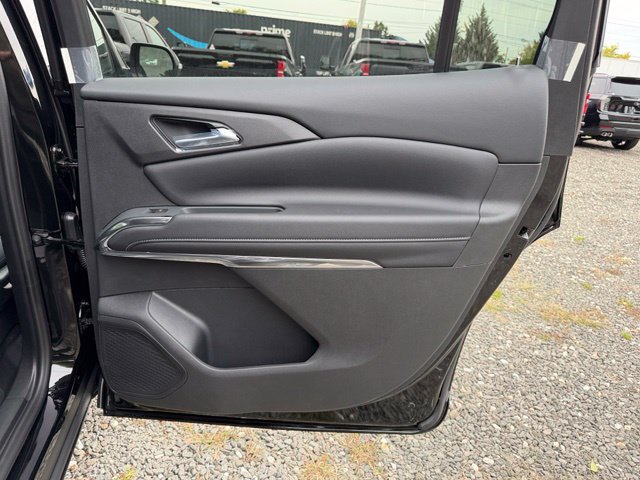 New 2027 Chevrolet Traverse LT w/ Driver Confidence Package FWD image 14