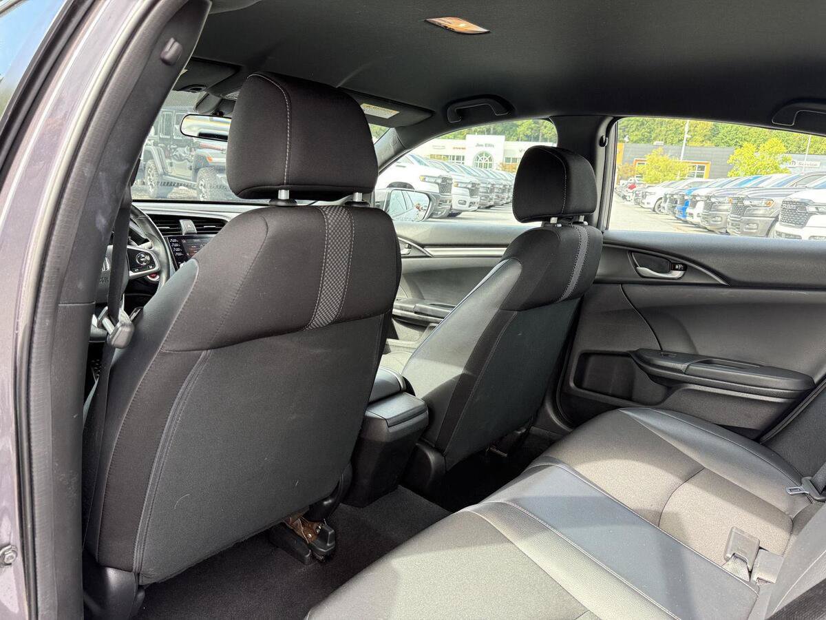 Used 2021 Honda Civic Sport image 26
