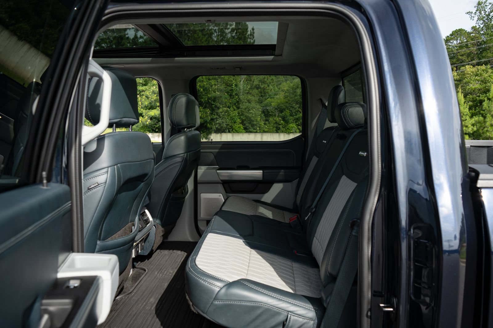 Used 2023 Ford F150 Limited AWD/4WD image 19