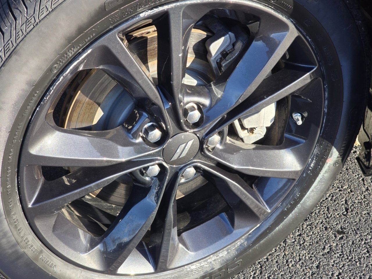 Used 2023 Dodge Challenger SXT w/ Blacktop Package image 8