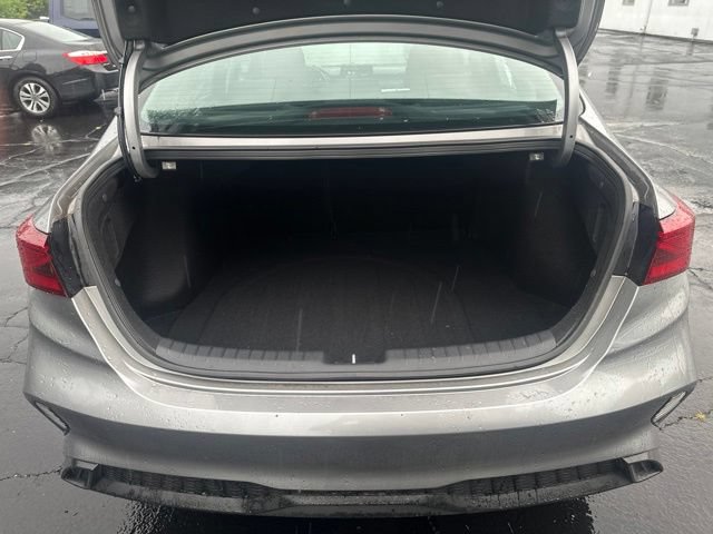 Used 2024 Kia Forte LXS FWD image 6