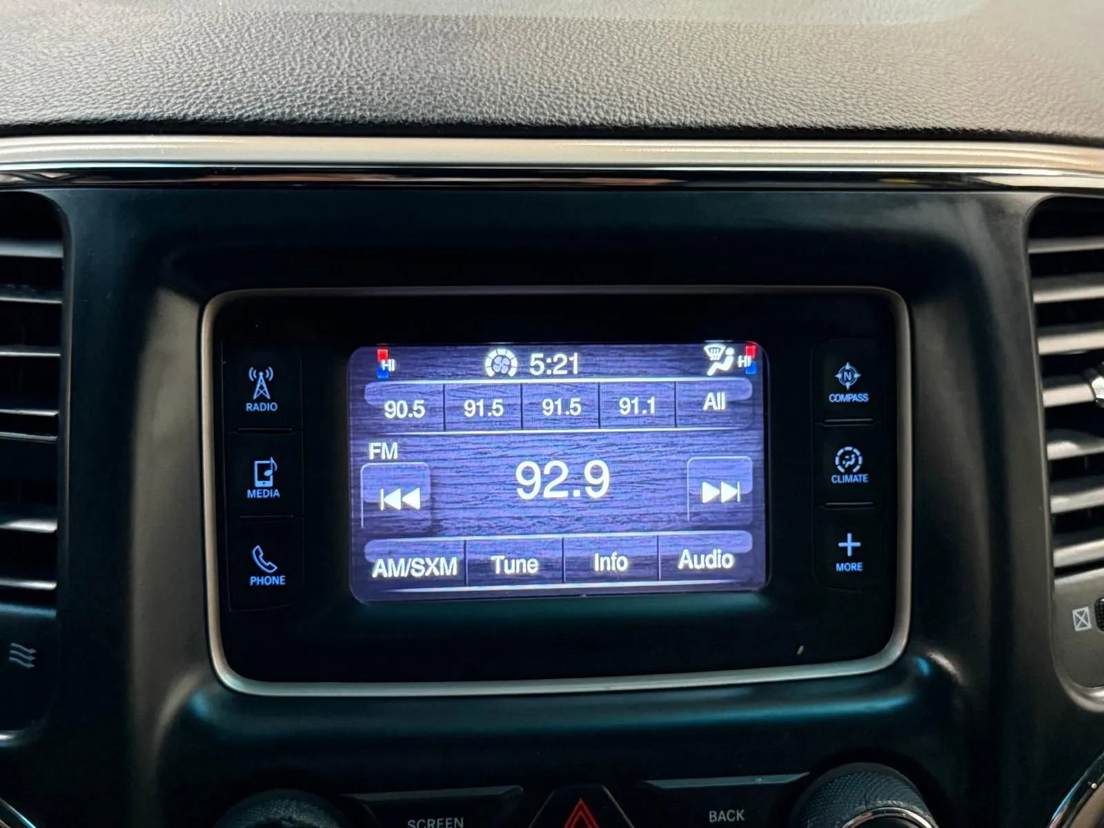 Used 2014 Jeep Grand Cherokee Laredo w/ Quick Order Package 23E image 31