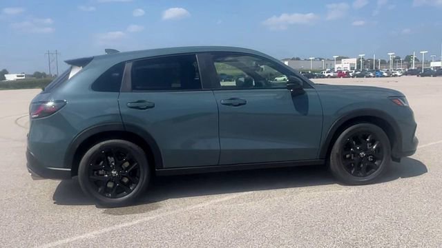 Used 2024 Honda HR-V Sport image 9