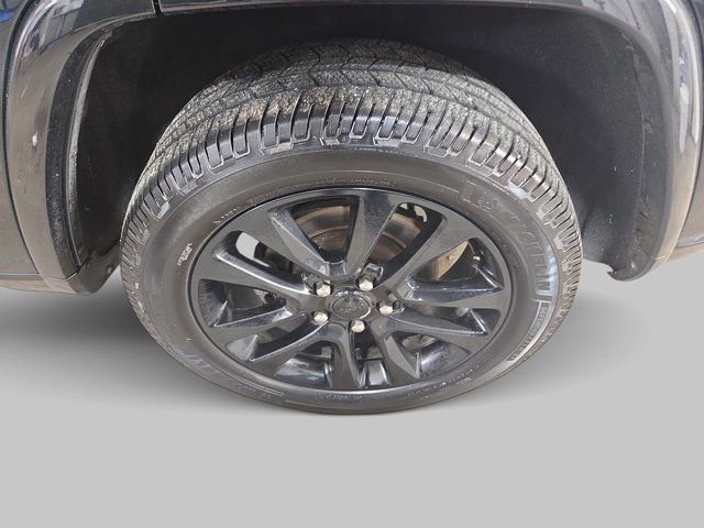 Used 2021 Jeep Grand Cherokee Laredo X image 32