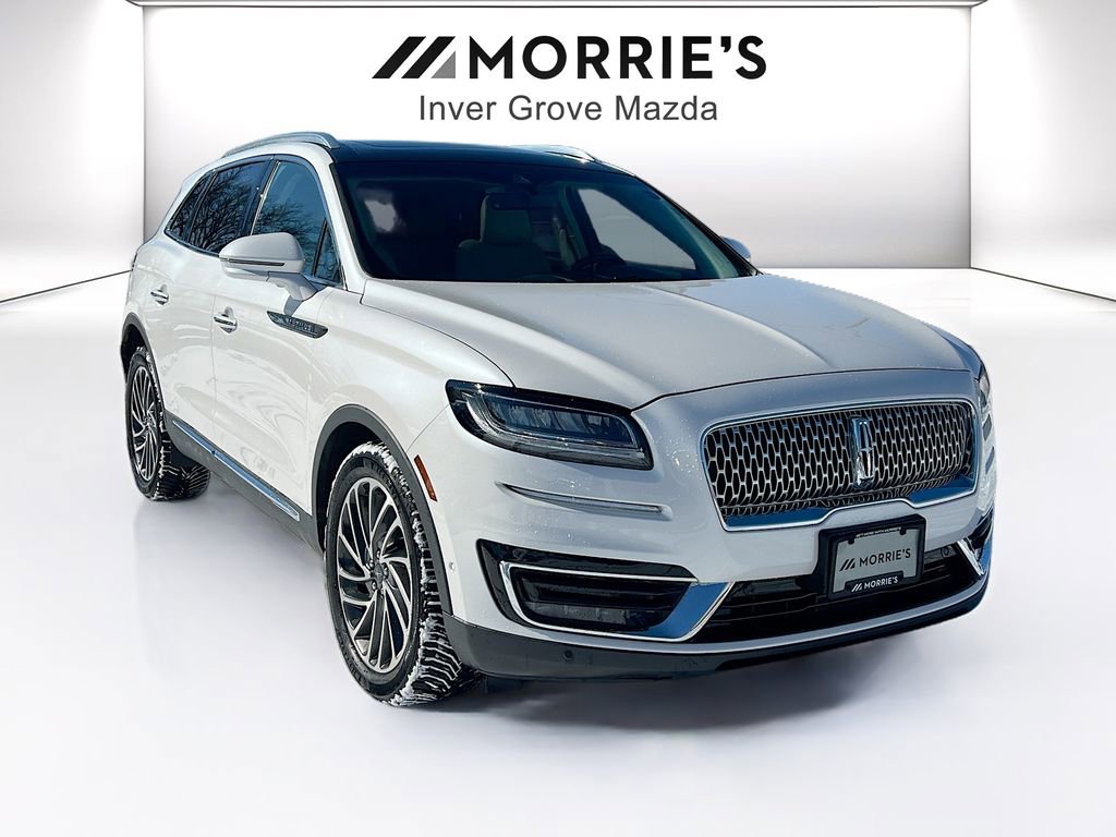 Used 2019 Lincoln Nautilus Reserve image 3