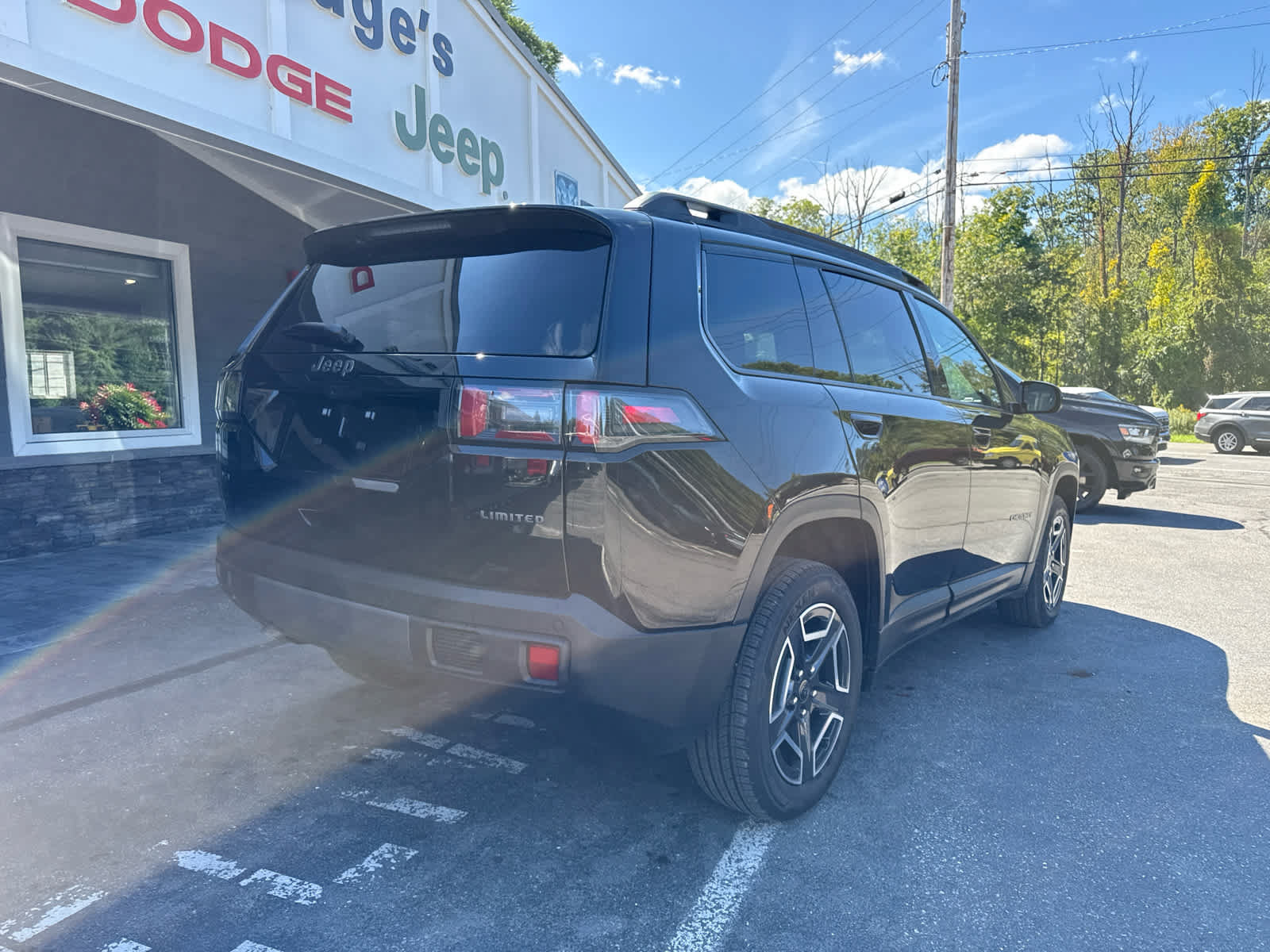 New 2026 Jeep Cherokee Limited AWD/4WD image 3