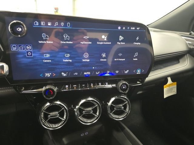 New 2026 Chevrolet Blazer EV LT AWD/4WD image 13
