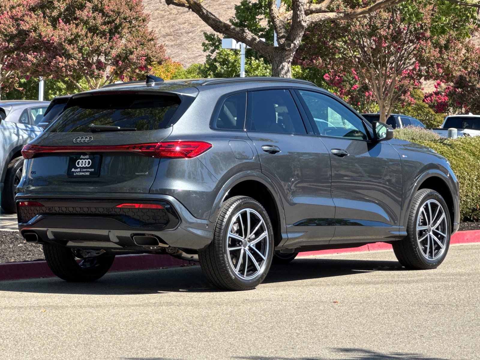 New 2026 Audi Q5 Premium AWD/4WD image 6