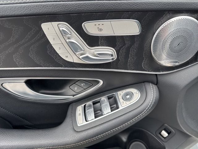 Used 2015 Mercedes-Benz C 300 4MATIC Sedan image 9