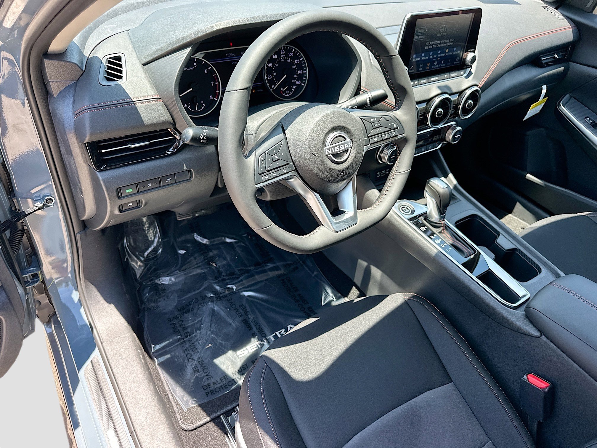 New 2025 Nissan Sentra SR w/ Midnight Edition image 6