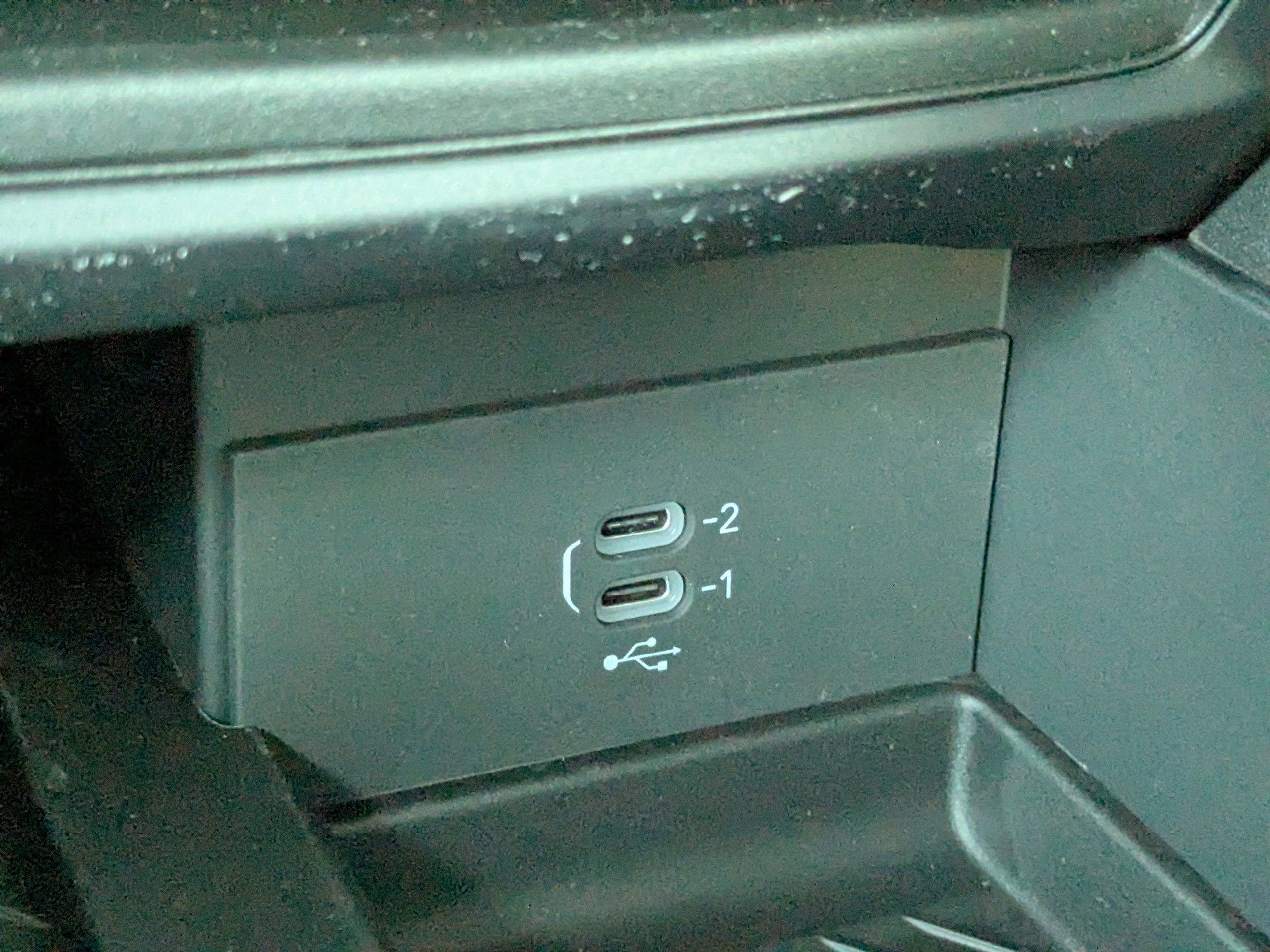 New 2026 Chrysler Pacifica Limited w/ Trailer Tow Group AWD/4WD image 22