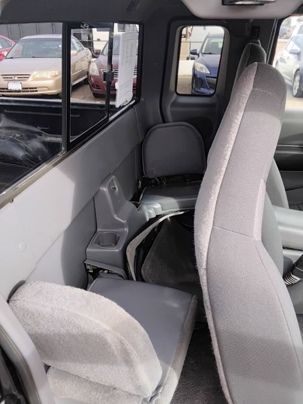 Used 2002 Ford Ranger XLT image 19
