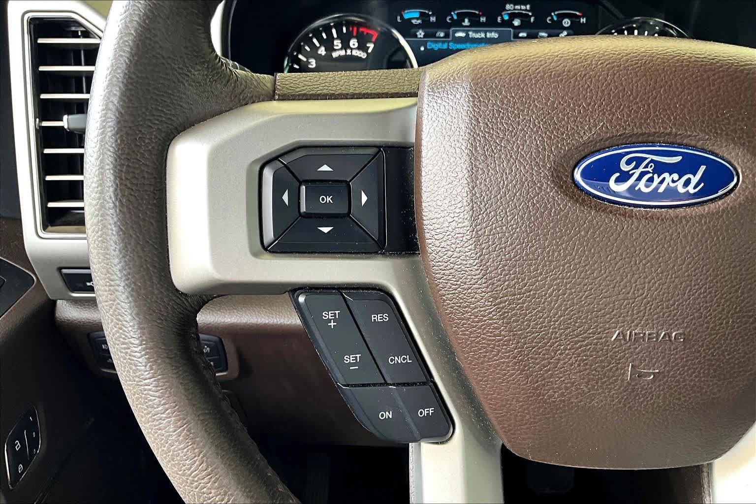 Used 2018 Ford F150 King Ranch w/ Equipment Group 601A Luxury AWD/4WD image 24