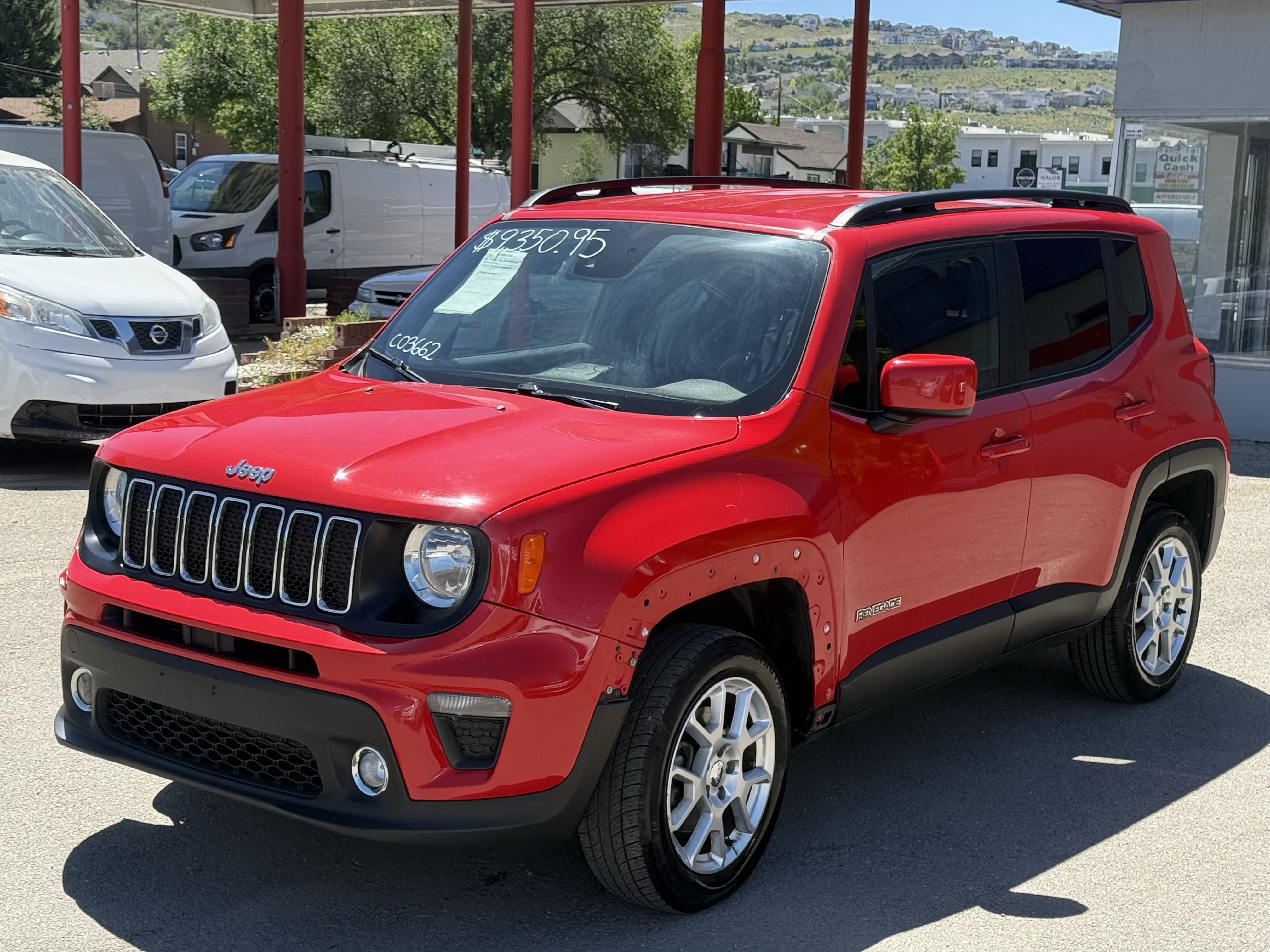 Used 2021 Jeep Renegade Latitude AWD/4WD image 7