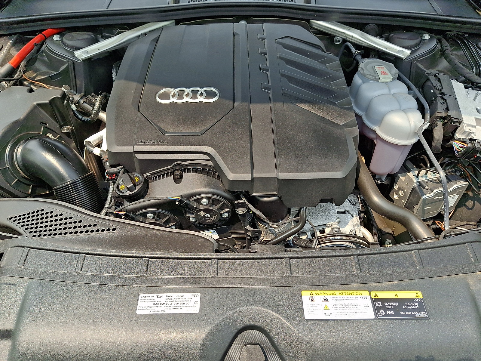 Certified 2025 Audi A4 2.0T Premium Plus AWD/4WD image 28