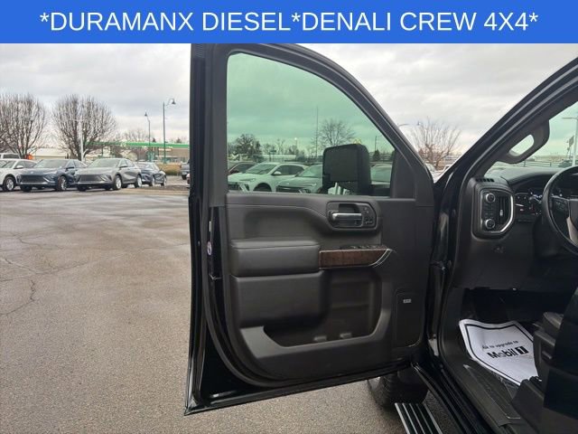 Used 2023 GMC Sierra 2500 Denali w/ Denali Ultimate Package image 31