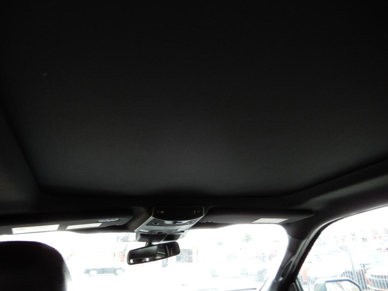 Used 2019 Ford F150 Lariat w/ Equipment Group 502A Luxury image 19