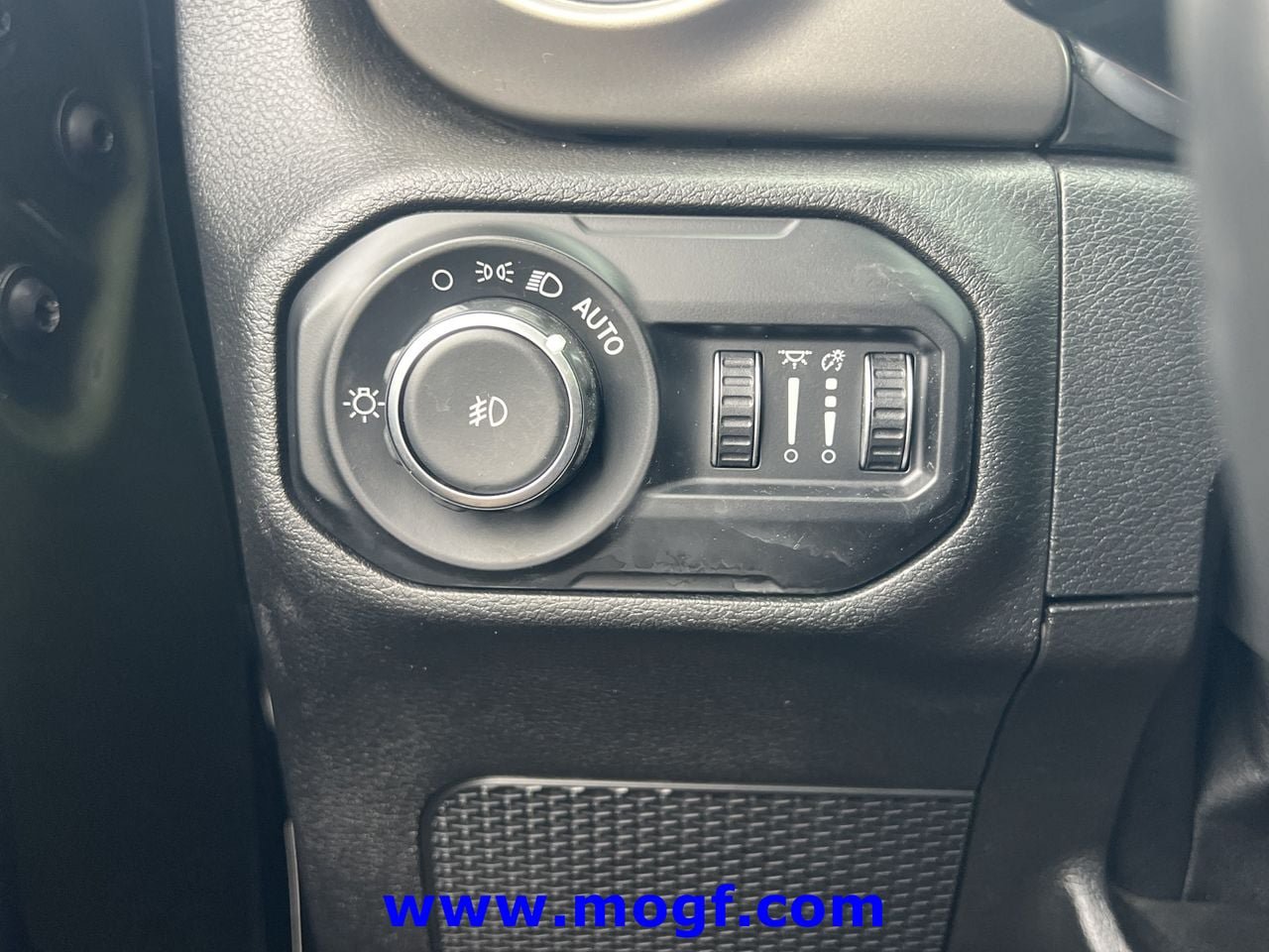 Used 2021 Jeep Wrangler Rubicon AWD/4WD image 16