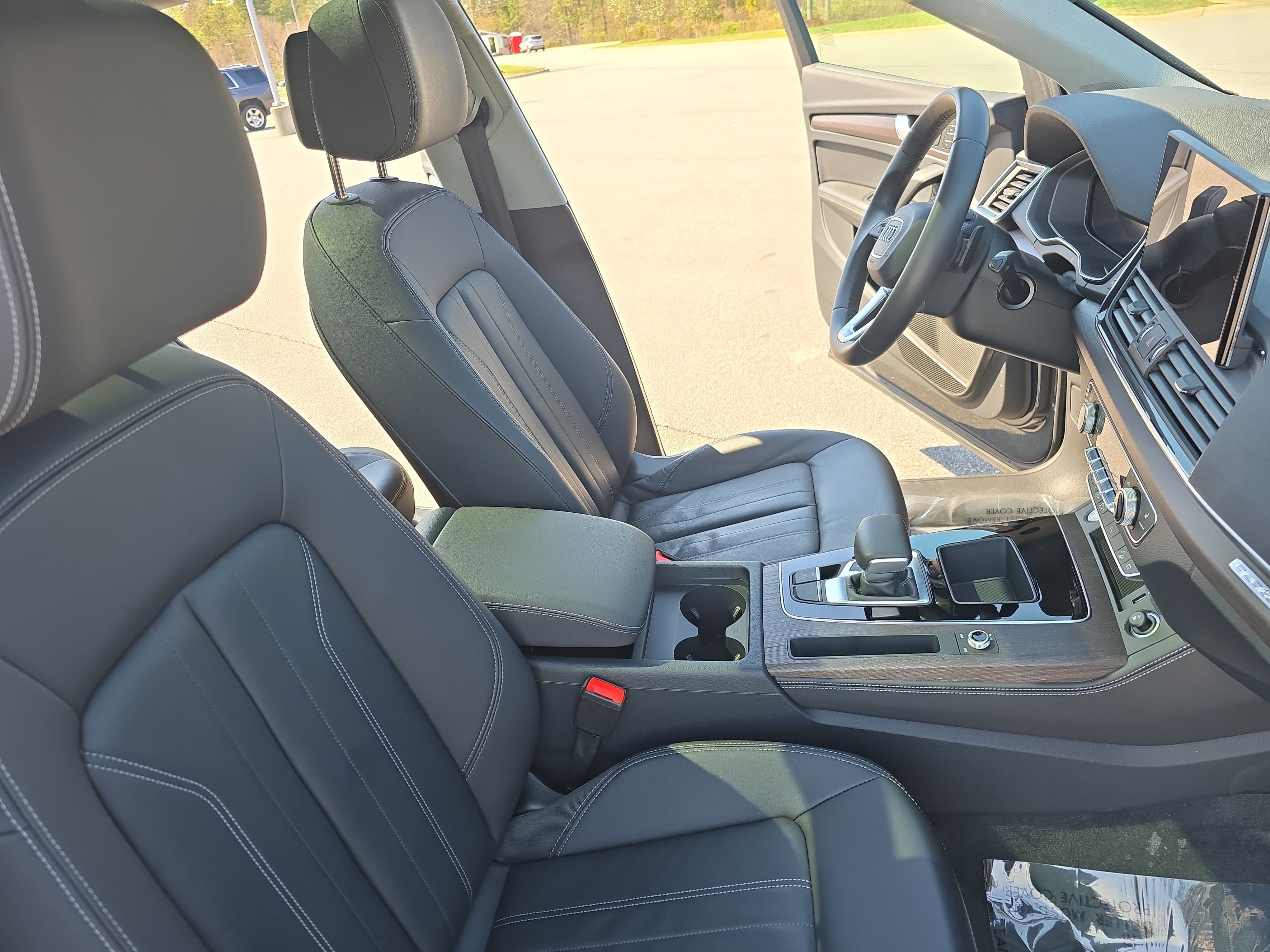 Used 2023 Audi Q5 2.0T Premium Plus w/ Premium Plus Package image 10