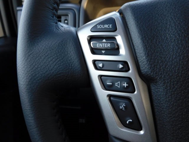 Certified 2022 Nissan Titan SV w/ SV Convenience Package image 18