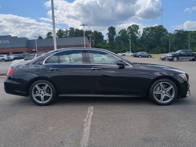 Used 2017 Mercedes-Benz E 300 4MATIC w/ Premium 1 Package image 3