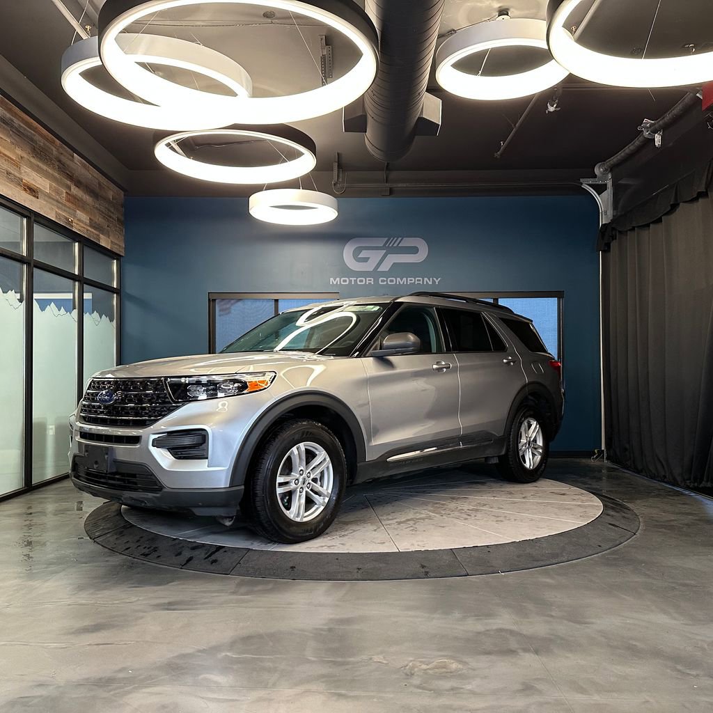 Used 2021 Ford Explorer XLT AWD/4WD image 7