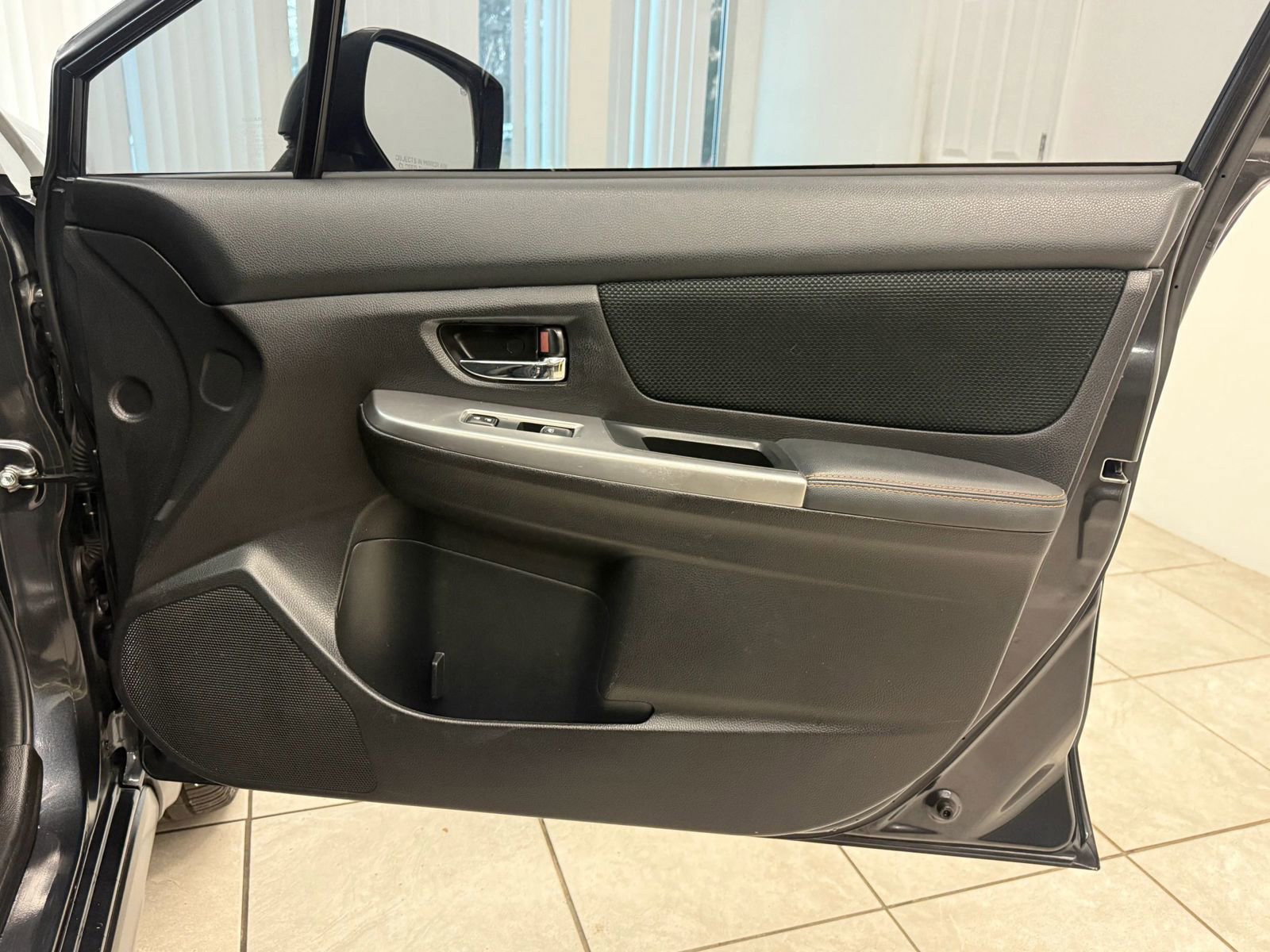 Used 2017 Subaru Crosstrek 2.0i Premium image 22