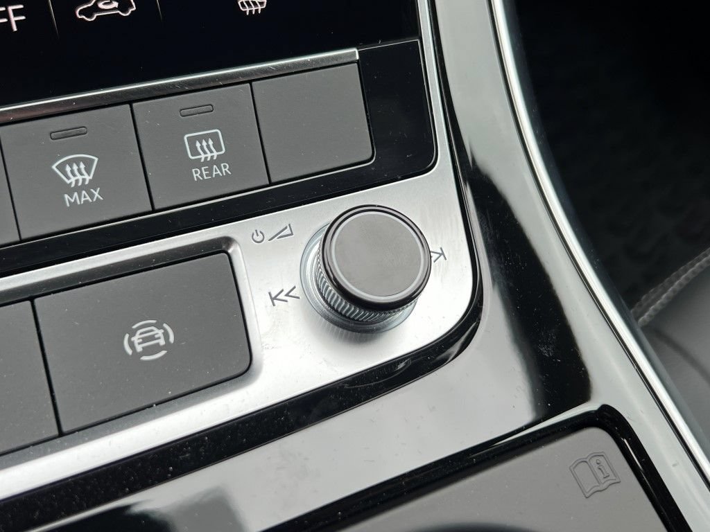 New 2026 Audi Q7 3.0T Premium AWD/4WD image 26