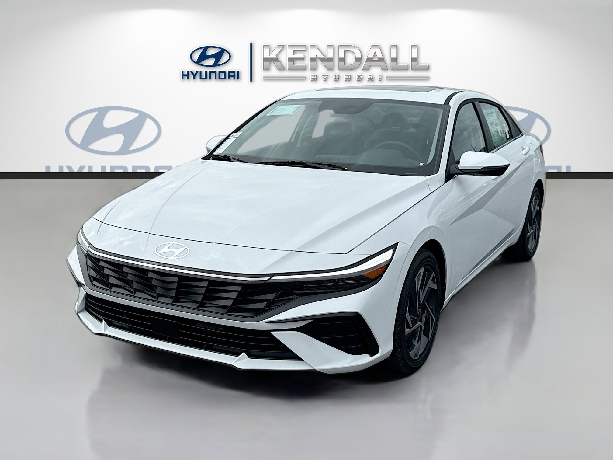 New 2026 Hyundai Elantra Limited w/ Cargo Package image 3