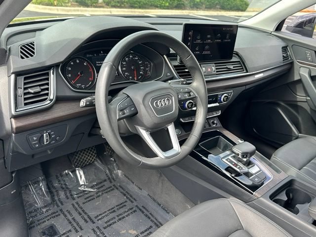 Used 2023 Audi Q5 2.0T Premium w/ Convenience Package AWD/4WD image 37