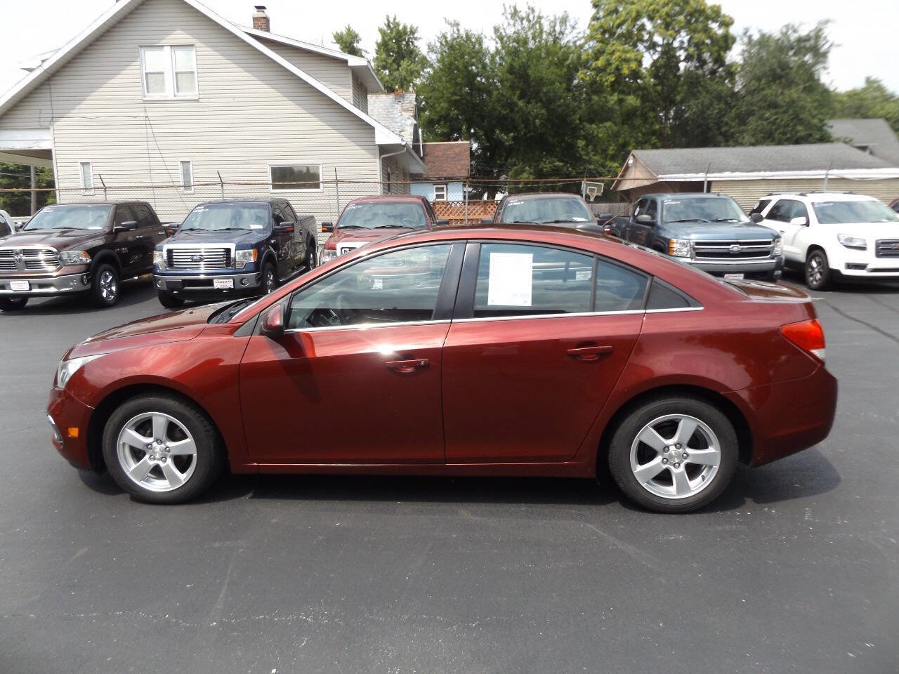 Used 2016 Chevrolet Cruze LT image 11
