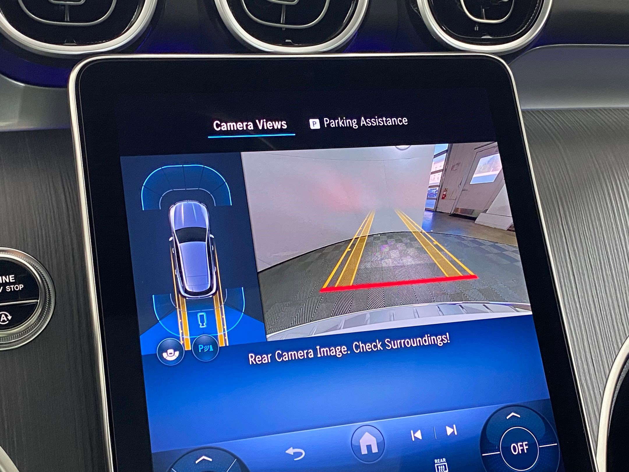 Used 2026 Mercedes-Benz GLC 300 4MATIC image 25