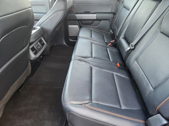 Used 2025 Ford F250 Lariat w/ Lariat Ultimate Package image 24