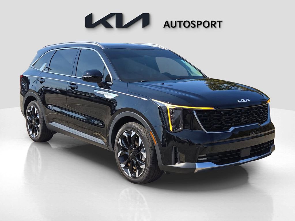 Certified 2024 Kia Sorento EX w/ Panoramic Sunroof Package image 3