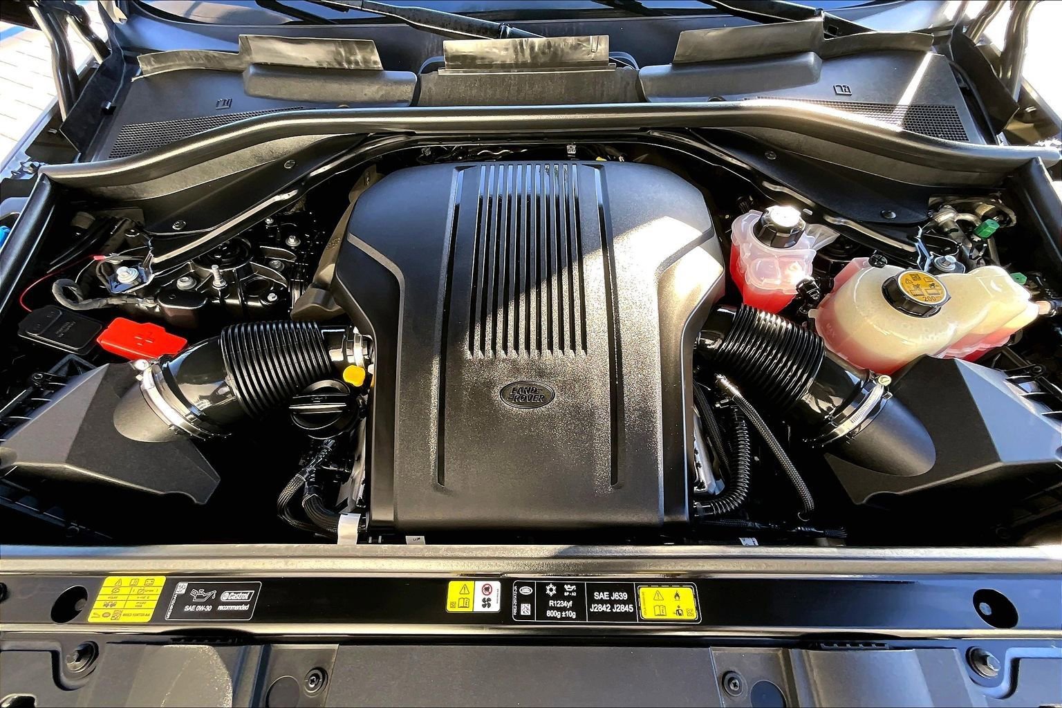 Used 2025 Land Rover Range Rover Sport Dynamic SE image 10