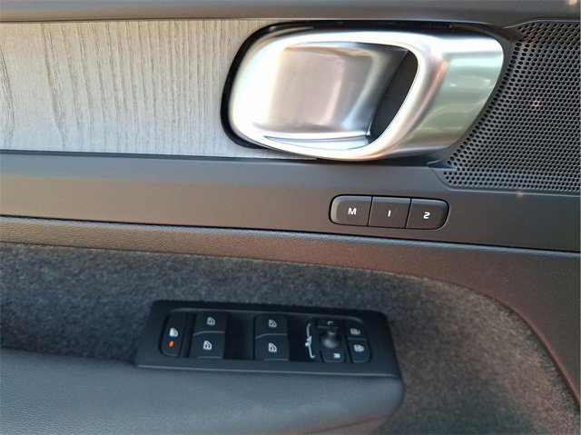 New 2026 Volvo XC40 B5 Plus w/ Protection Package Premier image 7