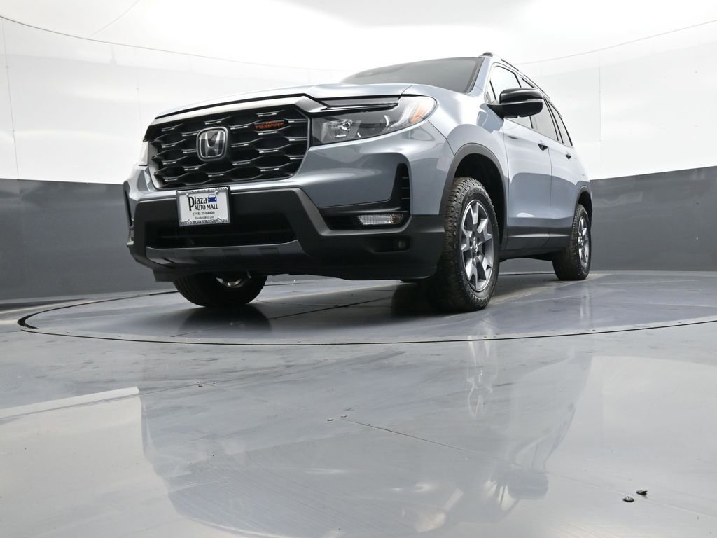 Certified 2023 Honda Passport TrailSport image 26