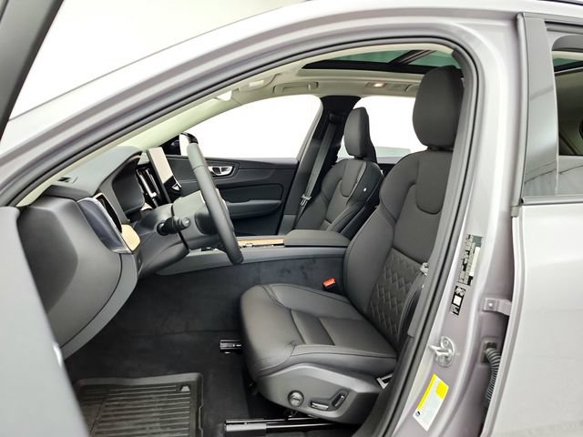 New 2026 Volvo XC60 B5 Plus w/ Protection Package Premier AWD/4WD image 17