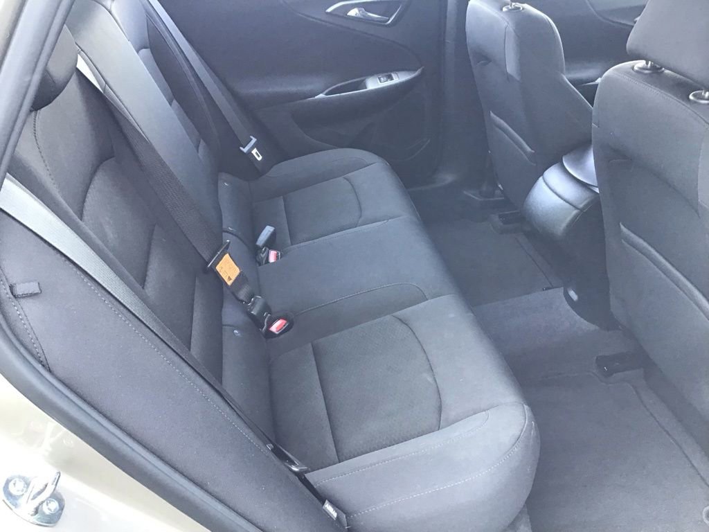 Used 2022 Chevrolet Malibu RS image 15