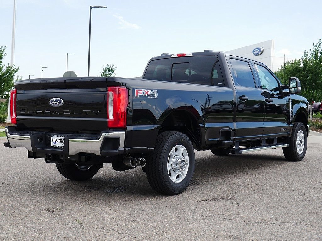 New 2026 Ford F350 XLT AWD/4WD image 5