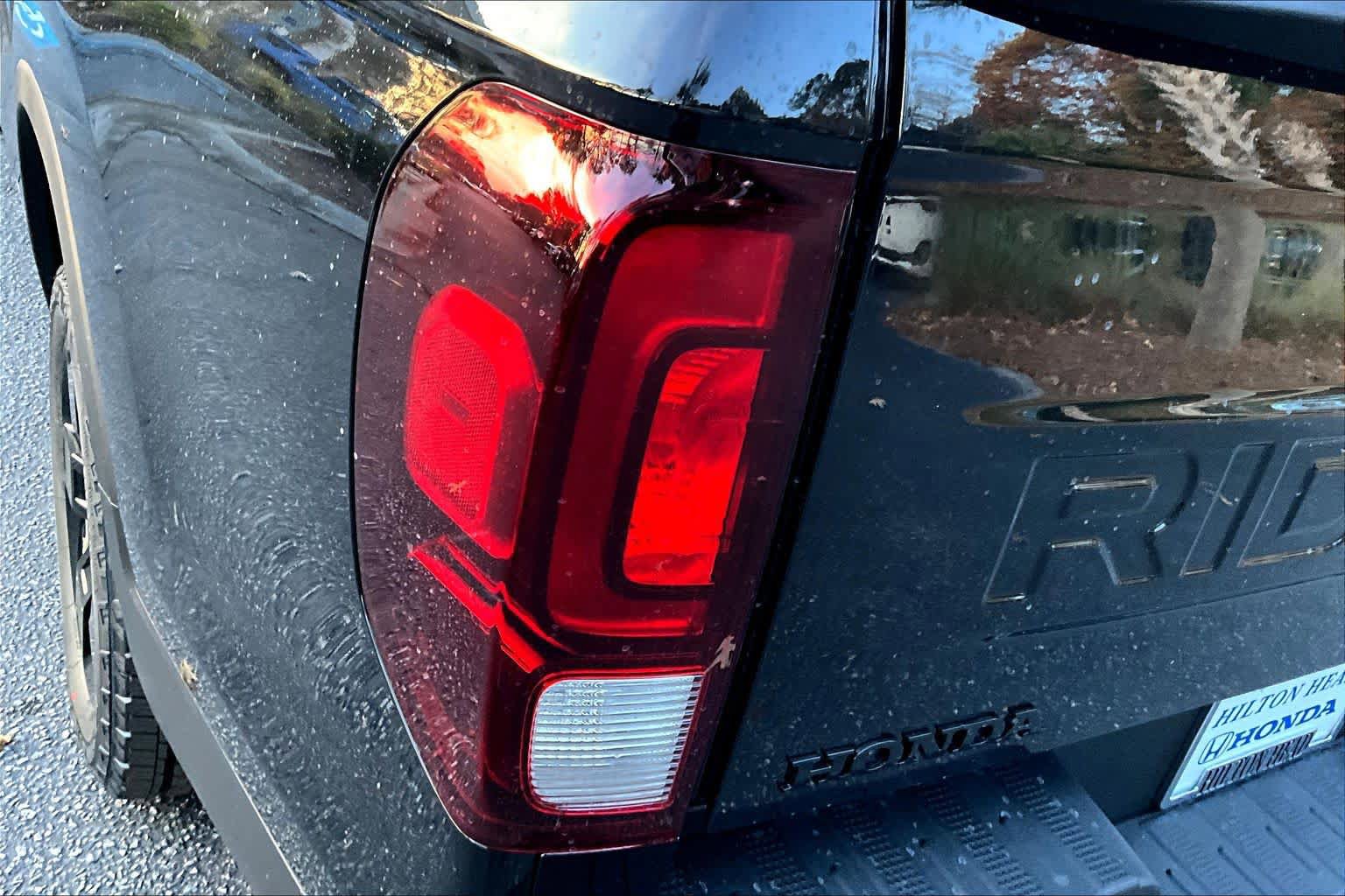 New 2026 Honda Ridgeline Black Edition image 12
