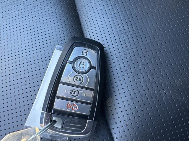 Used 2023 Ford Escape Platinum image 38