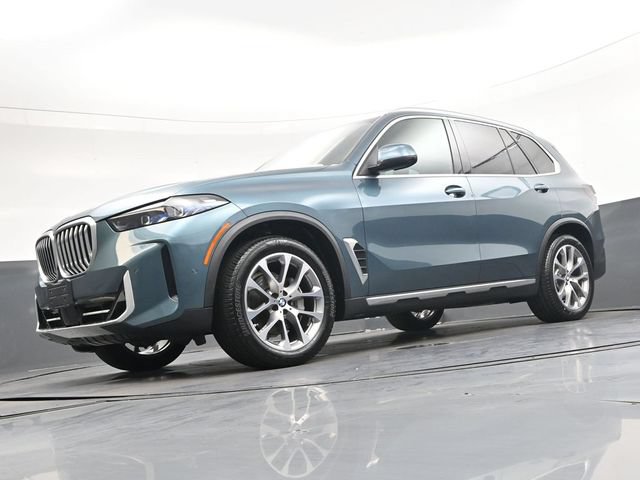 Used 2024 BMW X5 xDrive40i w/ Premium Package AWD/4WD image 38