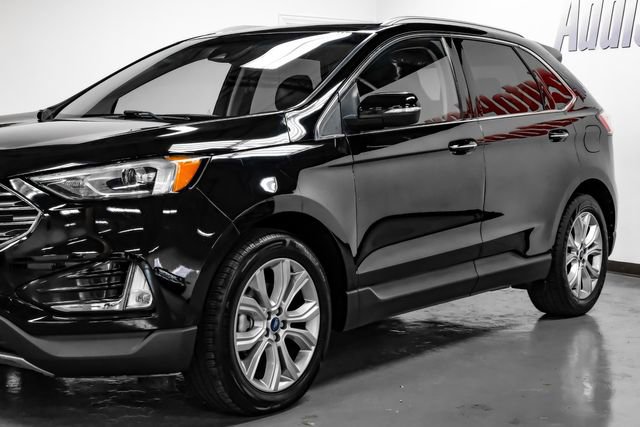 Used 2019 Ford Edge Titanium image 10
