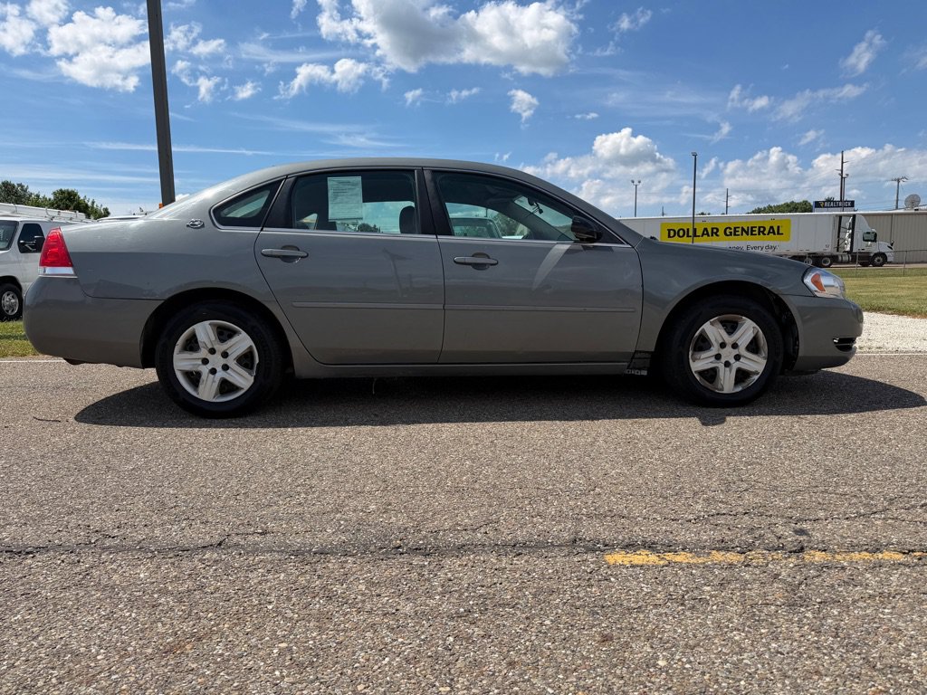 Used 2007 Chevrolet Impala LS FWD image 19