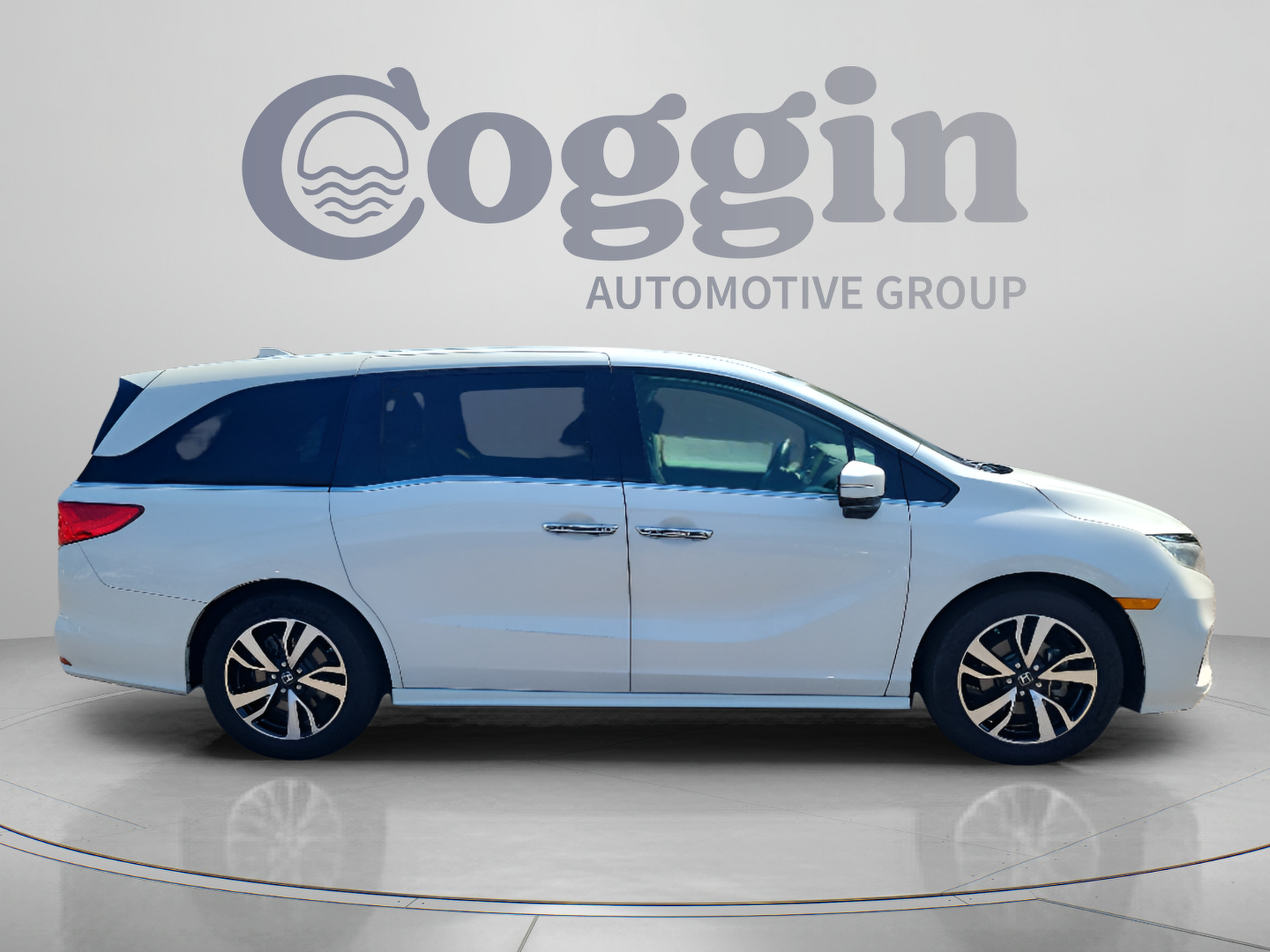 Certified 2018 Honda Odyssey Elite image 6