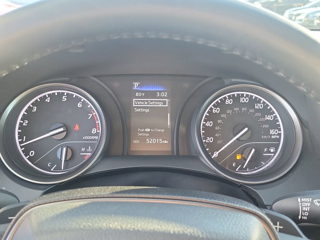 Used 2023 Toyota Camry SE image 7