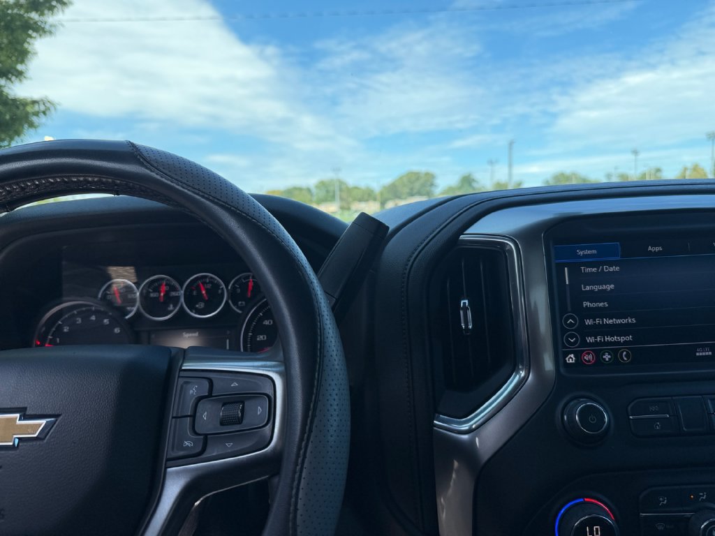 Used 2020 Chevrolet Silverado 1500 LT w/ All-Star Edition AWD/4WD image 11