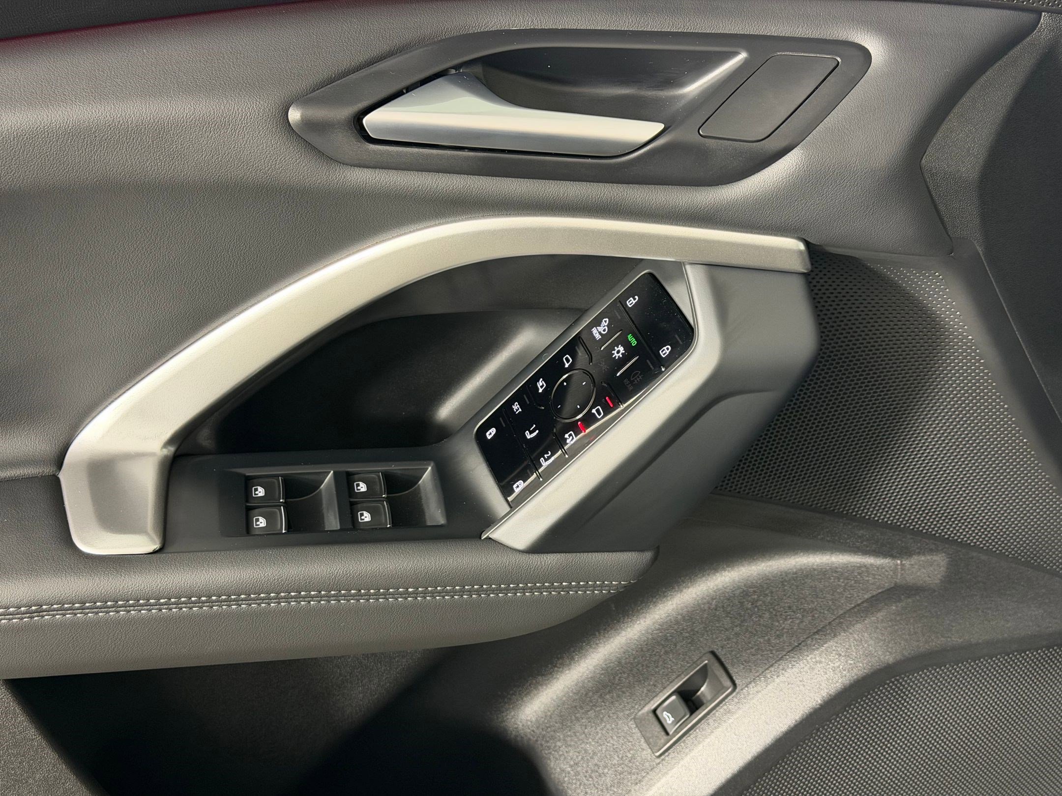 New 2026 Audi Q5 Premium Plus AWD/4WD image 13