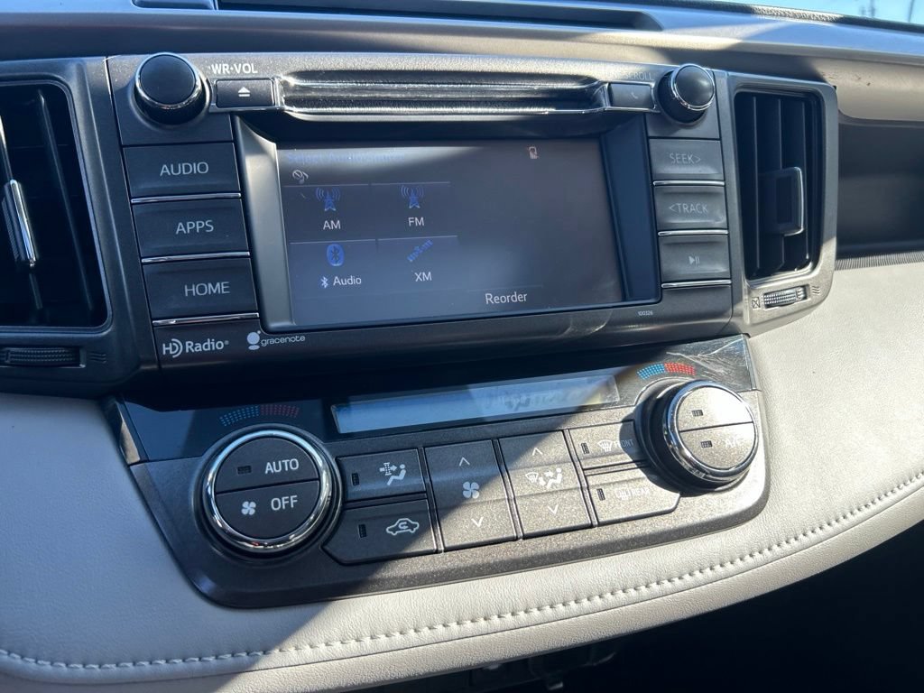 Used 2015 Toyota RAV4 XLE AWD/4WD image 18